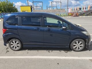 2010 Honda Freed Spike I Рестайлинг, синий, 1000000 рублей, вид 4