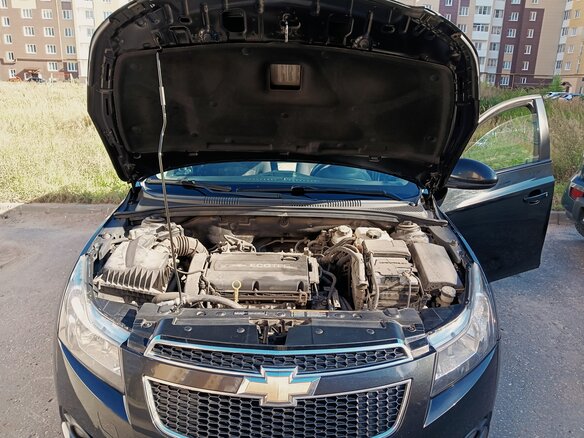 2012 Chevrolet Cruze I, чёрный, 750000 рублей - вид 10