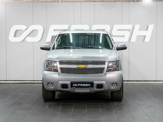 2012 Chevrolet Tahoe 6AT III, серебристый, 1899000 рублей, вид 3