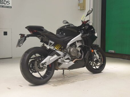 2022 Aprilia Tuono 660, чёрный, 1000000 рублей, вид 5
