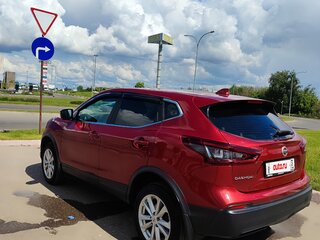 2020 Nissan Qashqai II Рестайлинг, красный, 2070000 рублей, вид 5