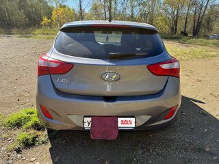 2014 Hyundai i30 II, серый, 700000 рублей, вид 4