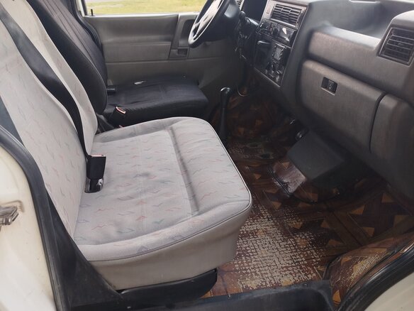 2000 Volkswagen Transporter T4, белый, 650000 рублей - вид 4