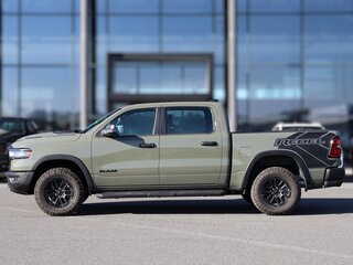 2026 Ram 1500 Crew Cab V Рестайлинг, зелёный, 10590000 рублей, вид 4