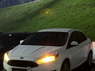2016 Ford Focus III Рестайлинг, белый, 1000000 рублей, вид 5