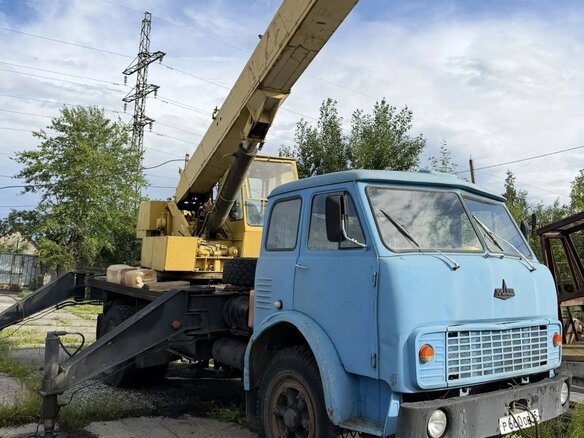1990 МАЗ Автокраны, голубой, 750000 рублей
