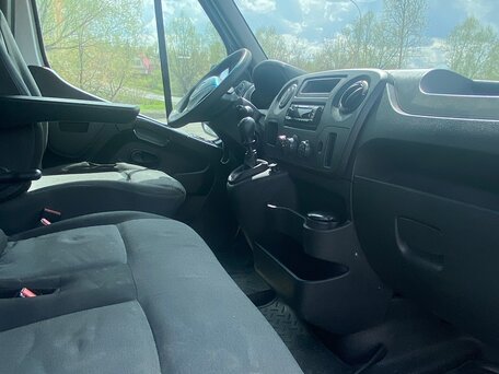 2019 Renault Master, белый, 1800000 рублей, вид 5