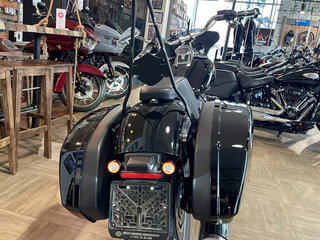 2021 Harley-Davidson Sport Glide, чёрный, 2350000 рублей, вид 2
