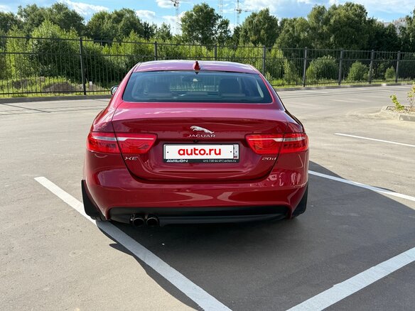 2016 Jaguar XE I, красный, 2150000 рублей - вид 5