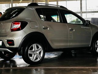 2018 Renault Sandero Stepway II, бежевый, 1200000 рублей, вид 5