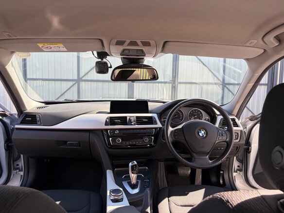 2017 BMW 3 серии 318i VI (F3x) Рестайлинг, серебристый, 1700000 рублей - вид 10