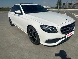 2020 Mercedes-Benz E-Класс 250 V (W213, S213, C238) Рестайлинг, белый, 3600000 рублей, вид 3