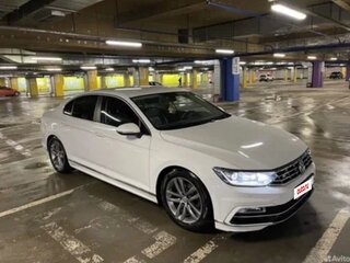 2017 Volkswagen Passat B8, белый, 2350000 рублей, вид 1