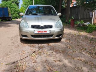 2002 Toyota Vitz I (P10), серый, 370000 рублей, вид 2