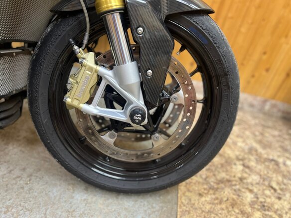 2016 BMW S 1000 R, чёрный, 1249000 рублей - вид 1