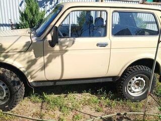 1998 Lada (ВАЗ) 2121 (4x4) I Рестайлинг, бежевый, 210000 рублей, вид 3