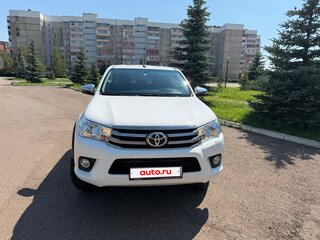 2019 Toyota Hilux VIII, белый, 3800000 рублей, вид 1