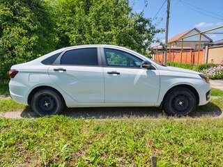 2024 Lada (ВАЗ) Vesta I Рестайлинг (NG), белый, 1100000 рублей, вид 3