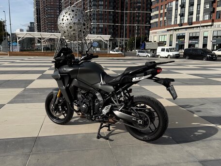 2021 Yamaha Tracer 9, серый, 1199000 рублей, вид 3