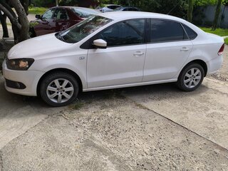2012 Volkswagen Polo V, белый, 650000 рублей, вид 3