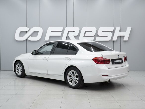 2017 BMW 3 серии 318i VI (F3x) Рестайлинг, белый, 1770000 рублей - вид 1