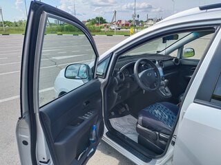 2007 Kia Carens II (UN), серебристый, 1100000 рублей, вид 5