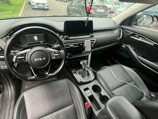 2023 Kia Seltos I, серый, 1750000 рублей, вид 5