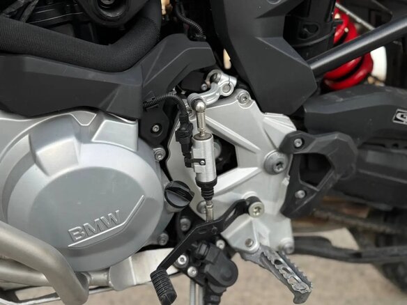 2019 BMW F 750 GS, серый, 850000 рублей - вид 4