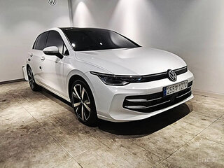 2025 Volkswagen Golf VIII Рестайлинг, белый, 3400000 рублей, вид 1
