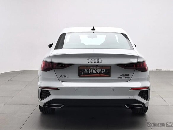 2021 Audi A3 35 TFSI IV (8Y), белый, 2351690 рублей - вид 3