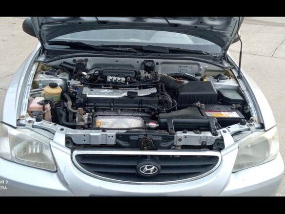 2004 Hyundai Accent II Рестайлинг, серебристый, 330000 рублей - вид 1