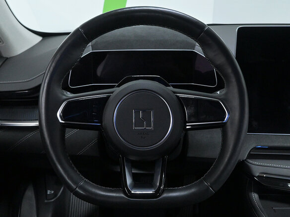 2023 Zeekr 001 100 kWh I, чёрный - вид 9