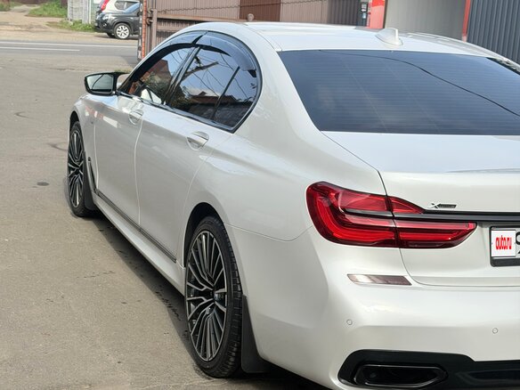 2016 BMW 7 серии 730d xDrive VI (G11/G12), белый - вид 6