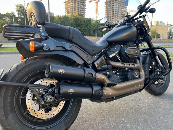 2020 Harley-Davidson Fat Bob, чёрный, 1800000 рублей - вид 6