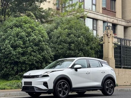 Lynk & Co 06 I Рестайлинг