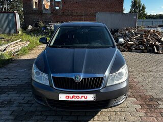 2010 Skoda Octavia II (A5) Рестайлинг, серебристый, 650000 рублей, вид 1