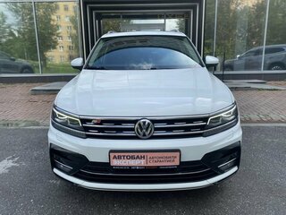 2020 Volkswagen Tiguan II, белый, 2840000 рублей, вид 2