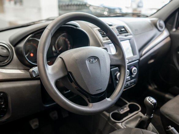 2026 Lada (ВАЗ) Granta I Рестайлинг, красный - вид 13
