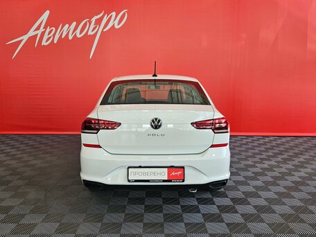 2021 Volkswagen Polo VI, белый, 1525000 рублей, вид 4
