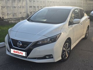 2019 Nissan Leaf II (ZE1), белый, 2200000 рублей, вид 3