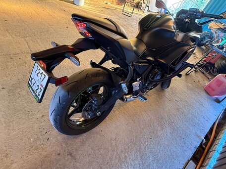 2024 Kawasaki Ninja 650, чёрный, 1220000 рублей, вид 5