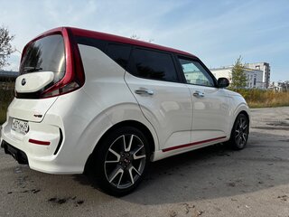 2019 Kia Soul III, белый, 1750000 рублей, вид 1