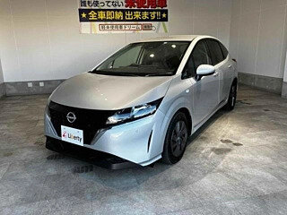 2022 Nissan Note e-Power III, серебристый, 1430777 рублей, вид 2