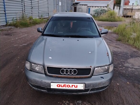 1998 Audi A4 I (B5), серый, 200000 рублей - вид 1