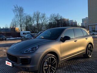 2015 Porsche Cayenne Diesel II Рестайлинг (958), чёрный, 3999999 рублей, вид 1