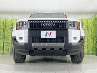 2024 Toyota Land Cruiser Prado (MHEV) 250 Series, белый, 7560203 рублей, вид 2