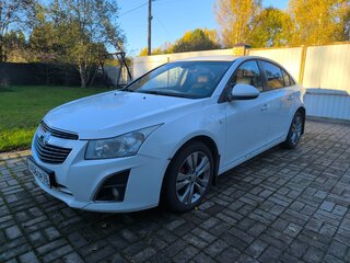 2013 Chevrolet Cruze I Рестайлинг, белый, 530000 рублей, вид 1