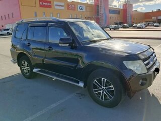 2007 Mitsubishi Pajero IV, чёрный, 1300000 рублей, вид 3