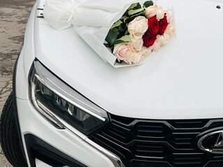 2024 Lada (ВАЗ) Vesta SW Cross I Рестайлинг (NG), белый, 1700000 рублей, вид 1