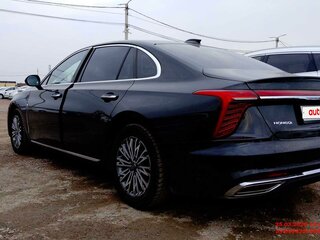 2024 Hongqi H5 II, чёрный, 2512750 рублей, вид 4